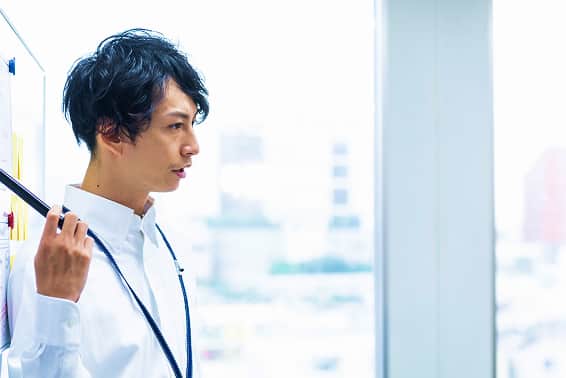 recruit-section-swiper-img-7